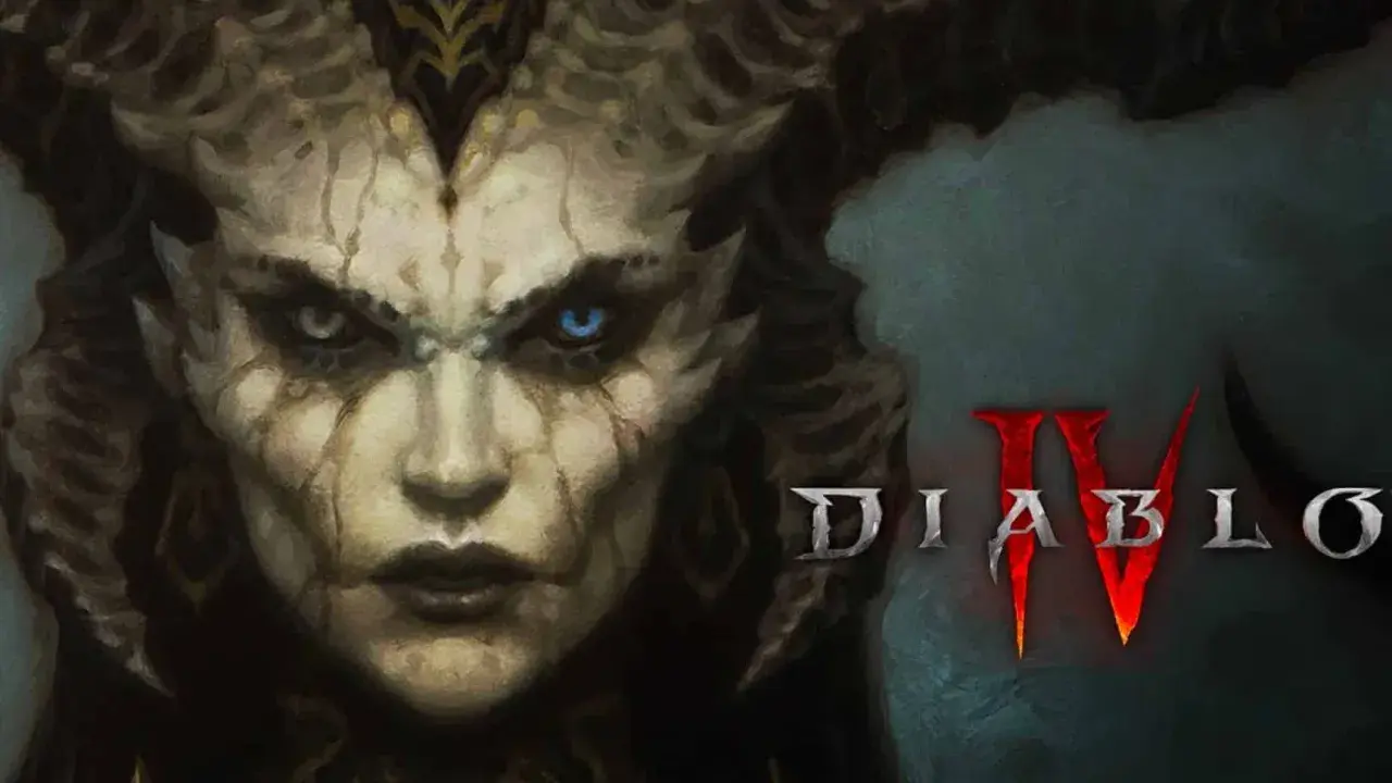 Lilith, matka wszelkiego zła, w Diablo IV spogląda groźnie. Jej oczy płoną niebieskim ogniem, a na twarzy maluje się gniew.